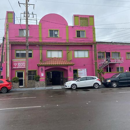 Hotel Yolanda ติฮัวนา ภายนอก รูปภาพ